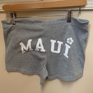 NWT Maui shorts Size M